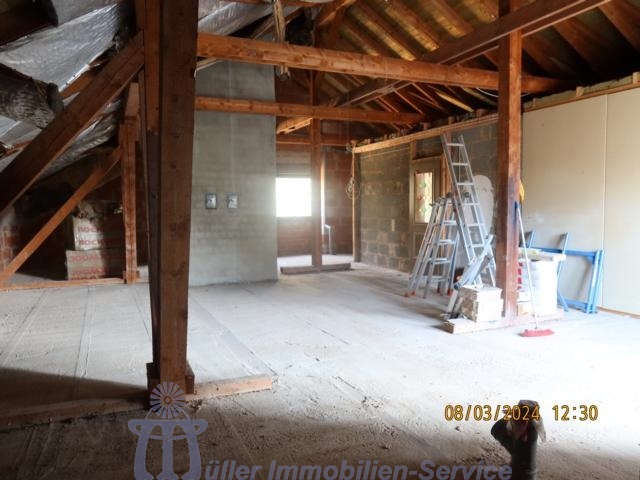 Schöne Landhaus-Villa in unverbaubarer Orts- und Waldrandlage von Homburg - Einfamilienhaus Homburg | Angebot:15024068