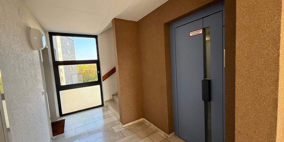 Etagenwohnung Saarbrücken St Johann - 3 Zimmer, 195.000&euro; | Angebot:25780199