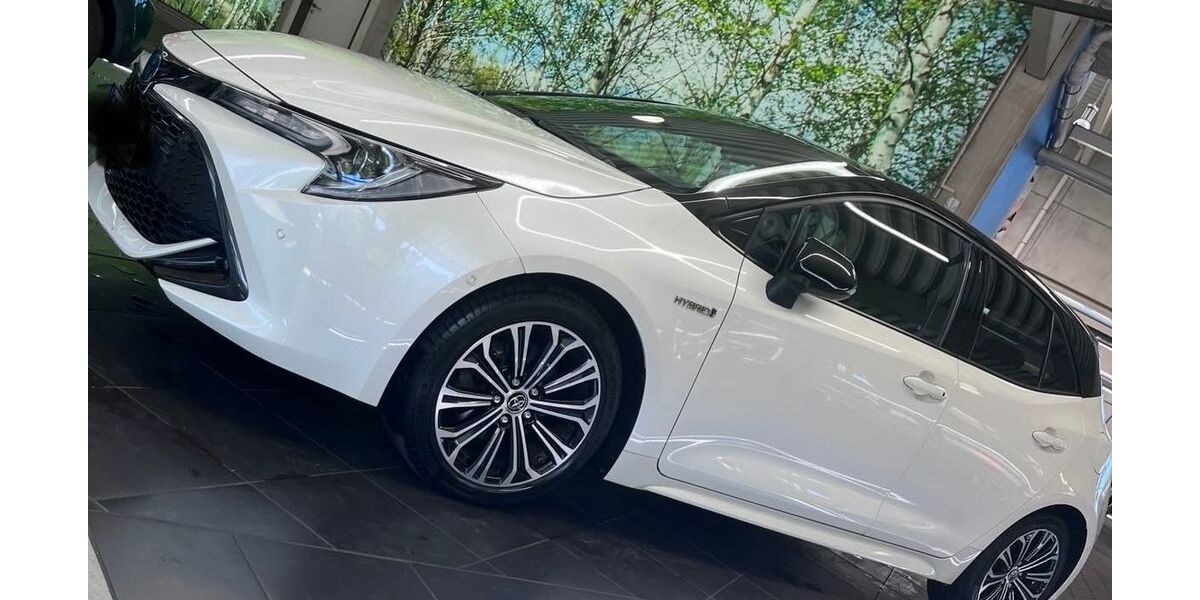 Toyota Corolla 73.828 km 22.200 &euro; Merchweiler 66589