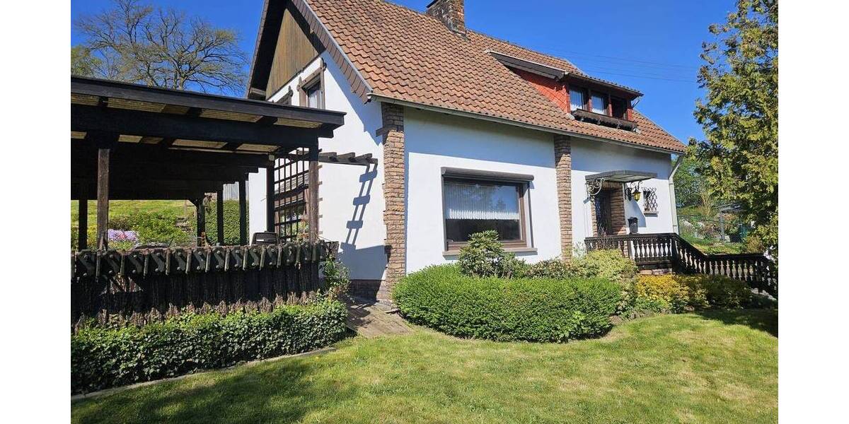 Einfamilienhaus Ottweiler - 5 Zimmer, 120 m&sup2;, 219.000&euro; | Angebot:26572748