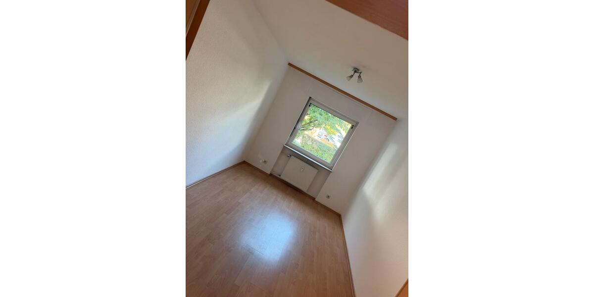 Erdgeschoßwohnung Saarbrücken Dudweiler - 4 Zimmer, 102 m&sup2;, 196.500&euro; | Angebot:26794614