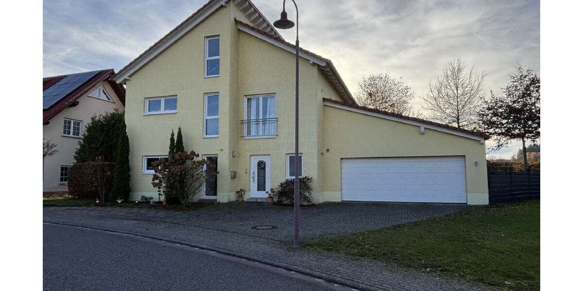 Einfamilienhaus Queidersbach - 8 Zimmer, 259 m&sup2;, 585.000&euro; | Angebot:24658515