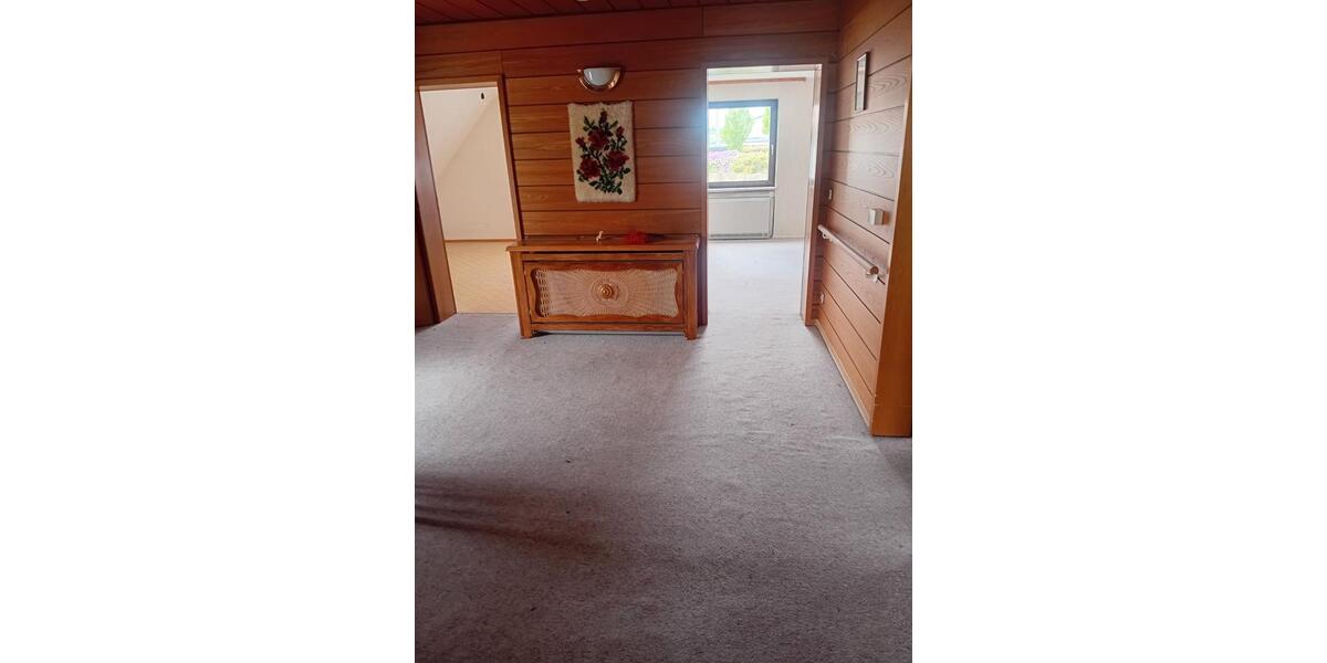 Einfamilienhaus Heusweiler - 8 Zimmer, 220 m&sup2;, 358.000&euro; | Angebot:26533134