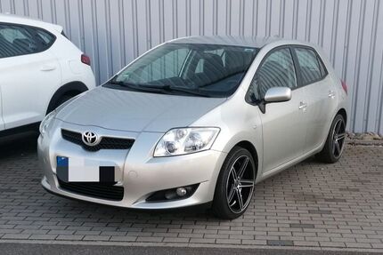 Toyota Andere 91.000 km 8.950 &euro; Lemberg 66969