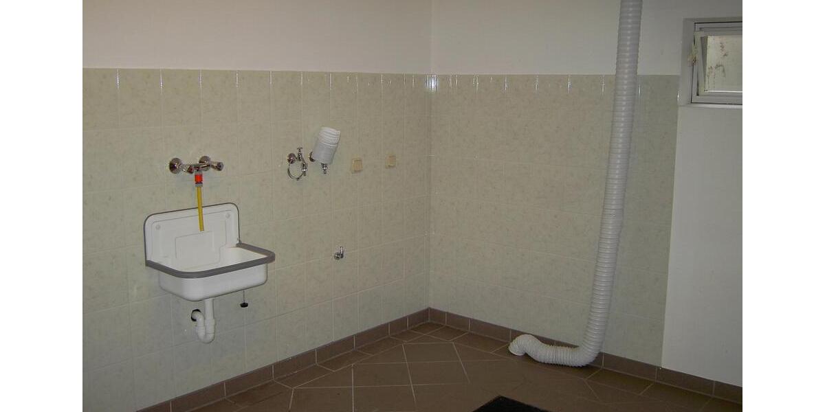 Einfamilienhaus Ramstein-Miesenbach Miesenbach - 8 Zimmer, 236 m&sup2;, 550.000&euro; | Angebot:25622981