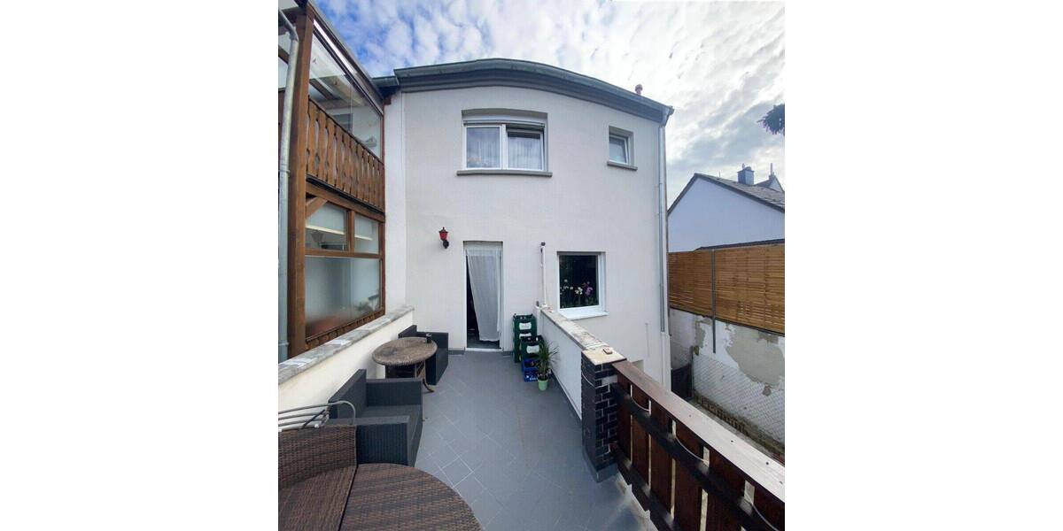 Reihenendhaus Saarbrücken / Sankt Arnual St Arnual - 7 Zimmer, 150 m&sup2;, 170.000&euro; | Angebot:25748871