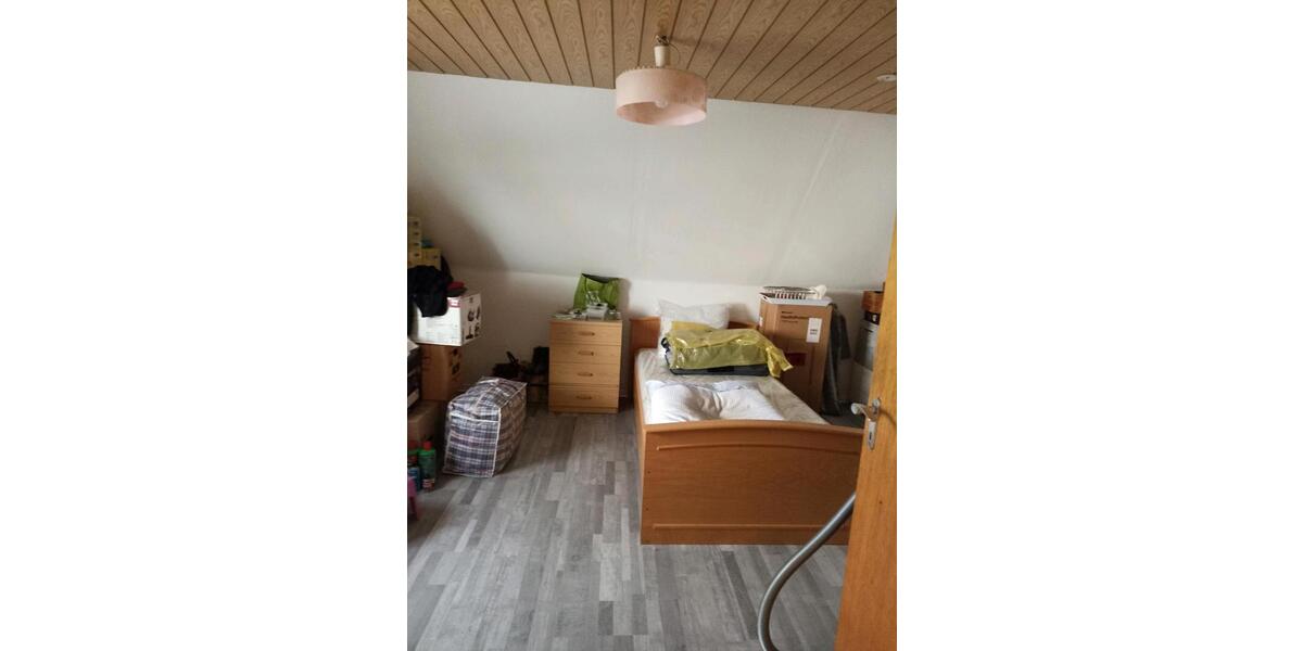 Mehrfamilienhaus, Wohnhaus Pfeffelbach - 7 Zimmer, 122 m&sup2;, 135.000&euro; | Angebot:25809704