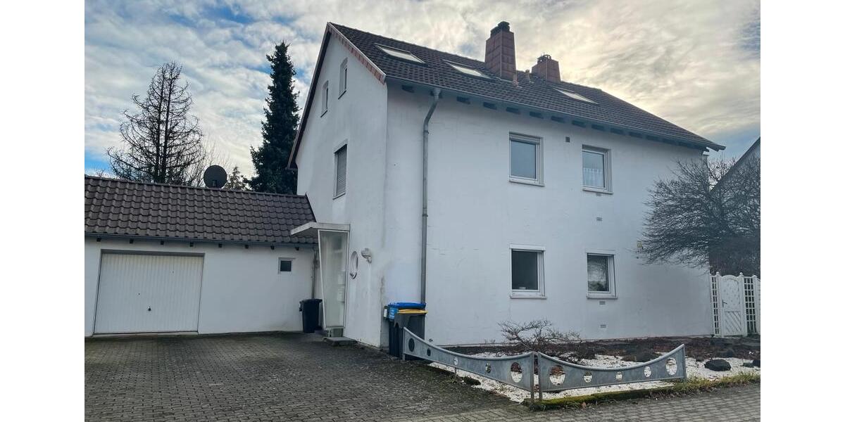 Etagenwohnung Saarbrücken Malstatt - 2 Zimmer, 72 m&sup2;, 720&euro; | Angebot:26038550