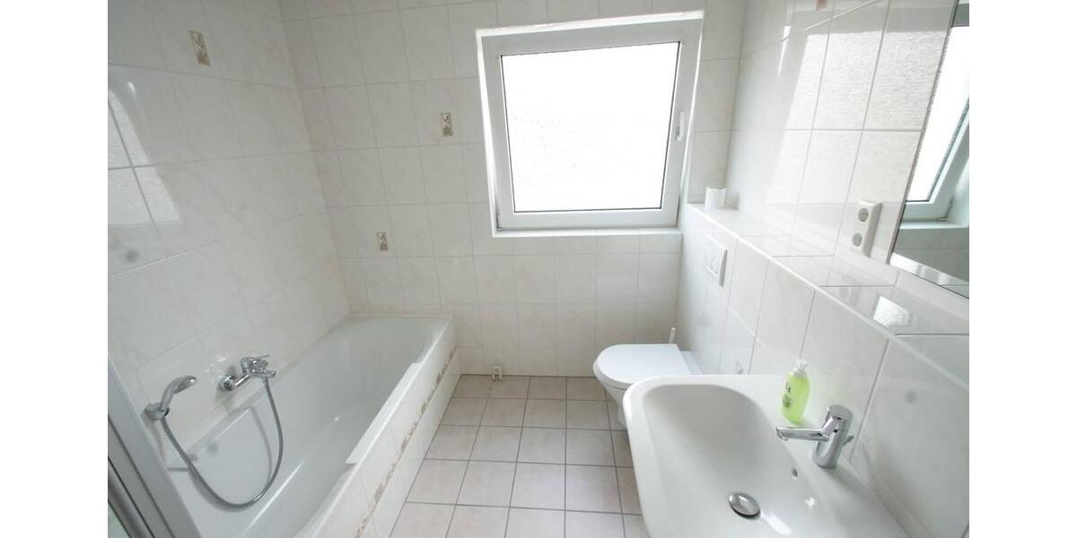 Dachgeschoßwohnung Friedrichsthal - 4 Zimmer, 90 m&sup2;, 150.000&euro; | Angebot:26846179