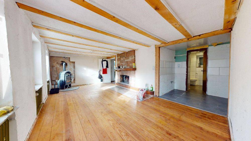 Mehrfamilienhaus, Wohnhaus Waldfischbach - 7 Zimmer, 130 m&sup2;, 119.000&euro; | Angebot:25998505