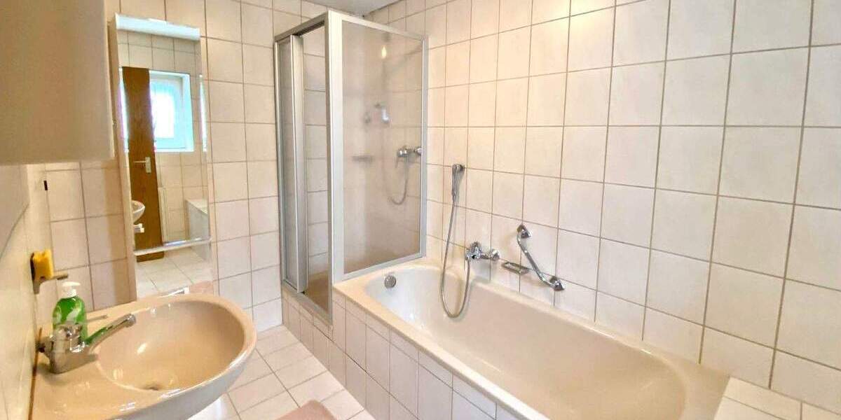 Einfamilienhaus Queidersbach - 6 Zimmer, 143 m&sup2;, 240.000&euro; | Angebot:25799264