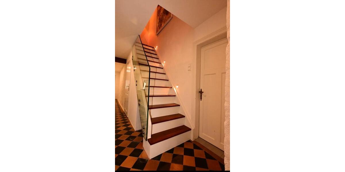 Einfamilienhaus Saarbrücken - 6 Zimmer, 140 m&sup2;, 359.000&euro; | Angebot:25757727