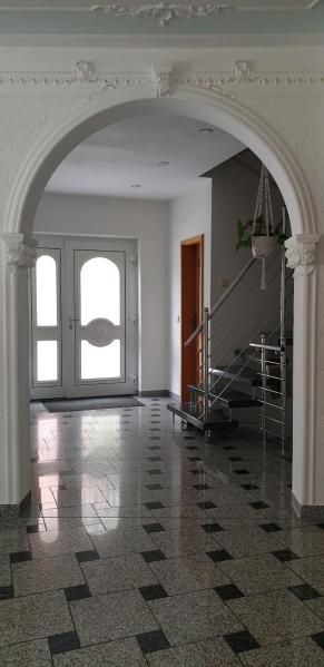 ObjNr:18787 - Hochmoderne repräsentatives Objekt am Waldrand - Zweifamilienhaus Dellfeld | Angebot:15064611