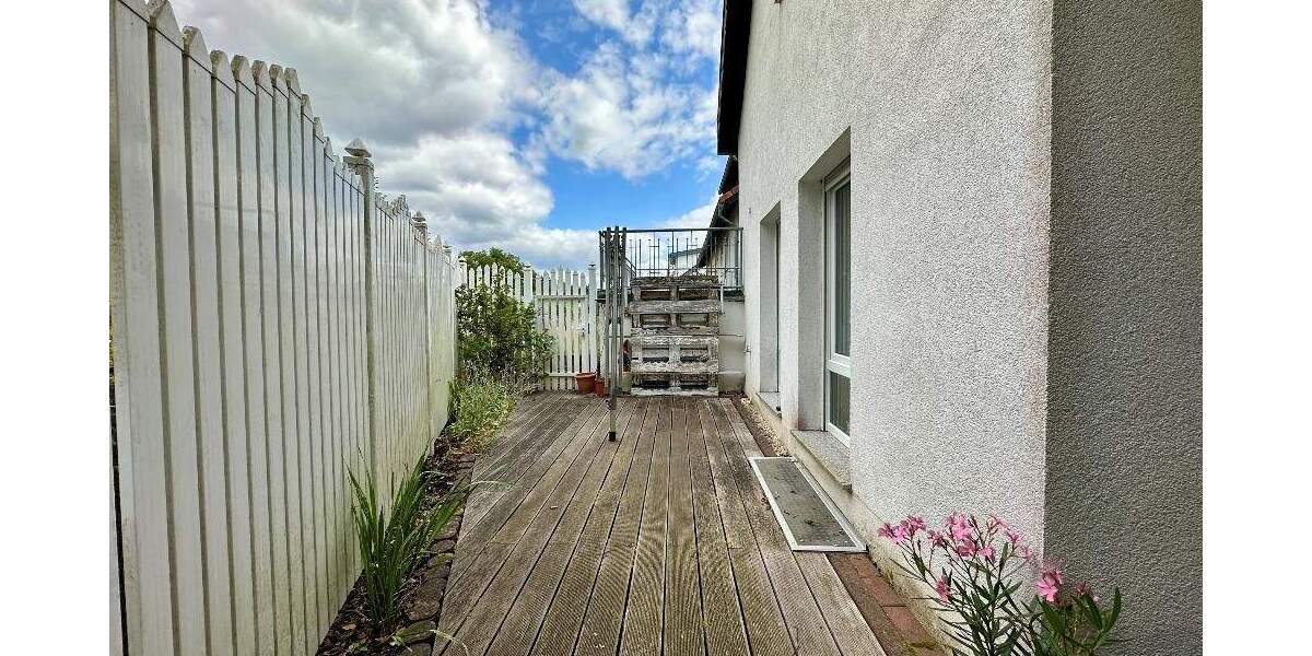 Mehrfamilienhaus, Wohnhaus Blieskastel Niederwürzbach - 5 Zimmer, 190 m&sup2;, 299.000&euro; | Angebot:25705994