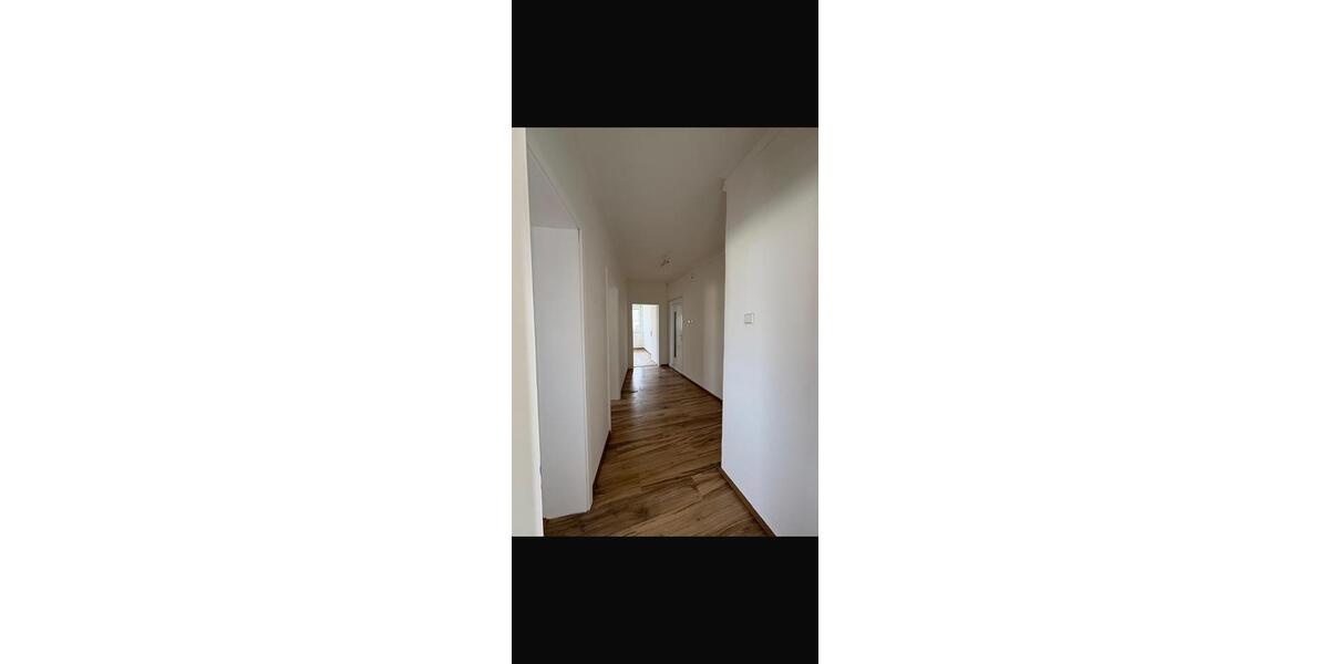 Etagenwohnung Neunkirchen - 2 Zimmer, 68 m&sup2;, 650&euro; | Angebot:25936878