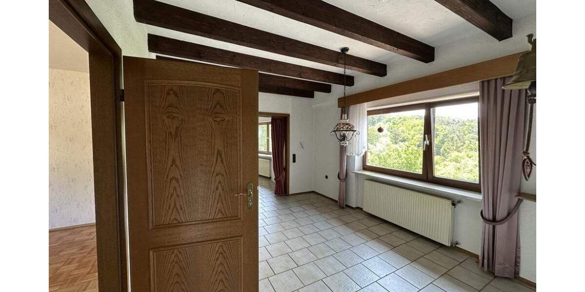 Mehrfamilienhaus, Wohnhaus Merzalben - 8 Zimmer, 255 m&sup2;, 239.000&euro; | Angebot:25821371