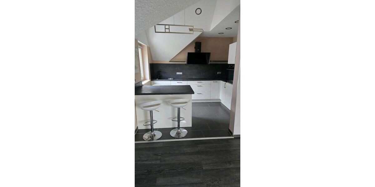 Dachgeschoßwohnung Riegelsberg - 3 Zimmer, 69 m&sup2;, 179.000&euro; | Angebot:26114398