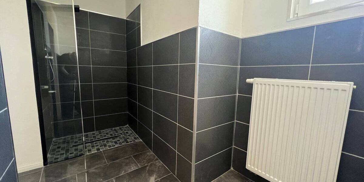 Mehrfamilienhaus, Wohnhaus Neunkirchen Innenstadt - 6 Zimmer, 153 m&sup2;, 295.000&euro; | Angebot:26863087