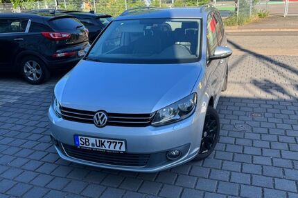 VW Touran 258.117 km 6.900 &euro; Saarbrücken 66117