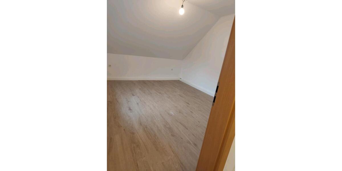 Einfamilienhaus Bechhofen - 3 Zimmer, 85 m&sup2;, 138.000&euro; | Angebot:25891607