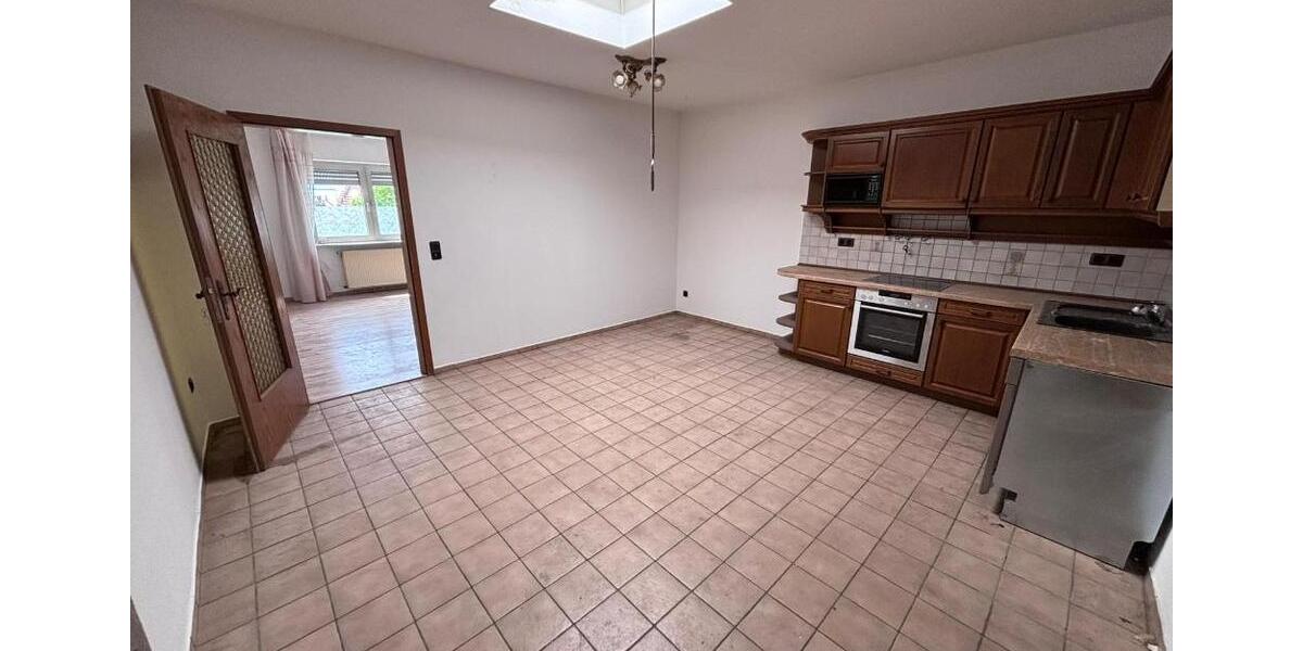 Etagenwohnung Pirmasens - 5 Zimmer, 130 m&sup2;, 924&euro; | Angebot:26718141