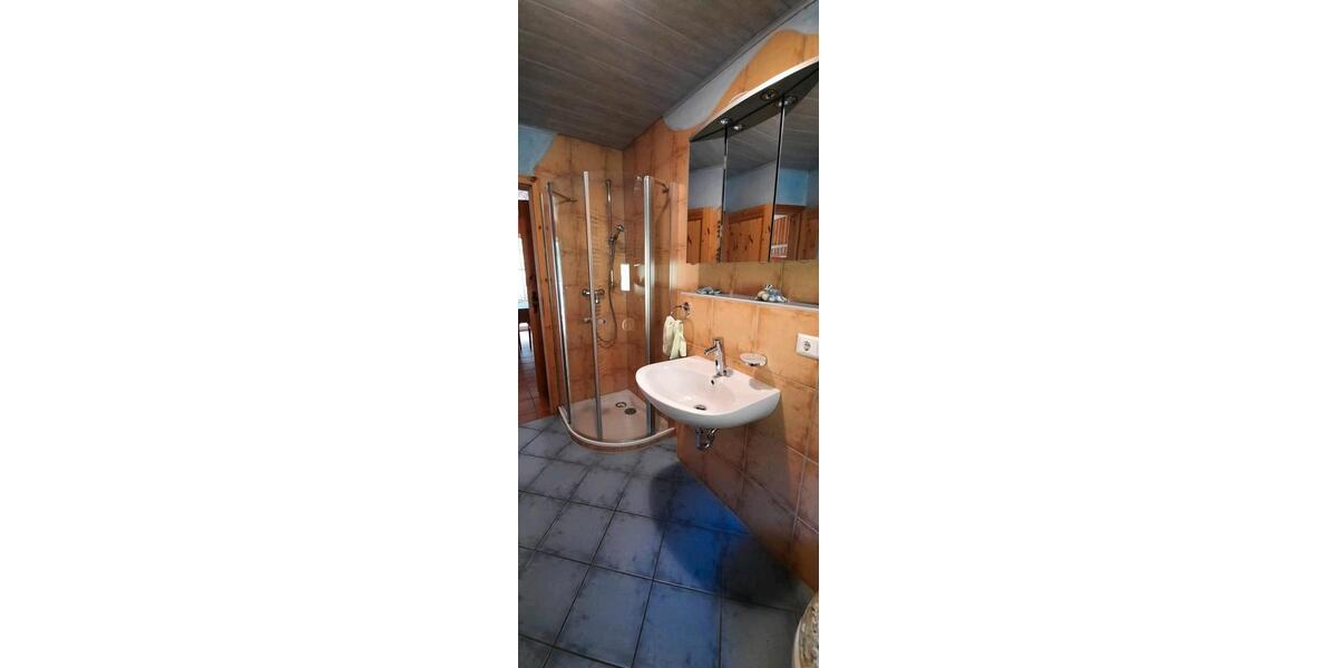 Etagenwohnung Hermersberg - 10 Zimmer, 102 m&sup2;, 199.000&euro; | Angebot:24469860