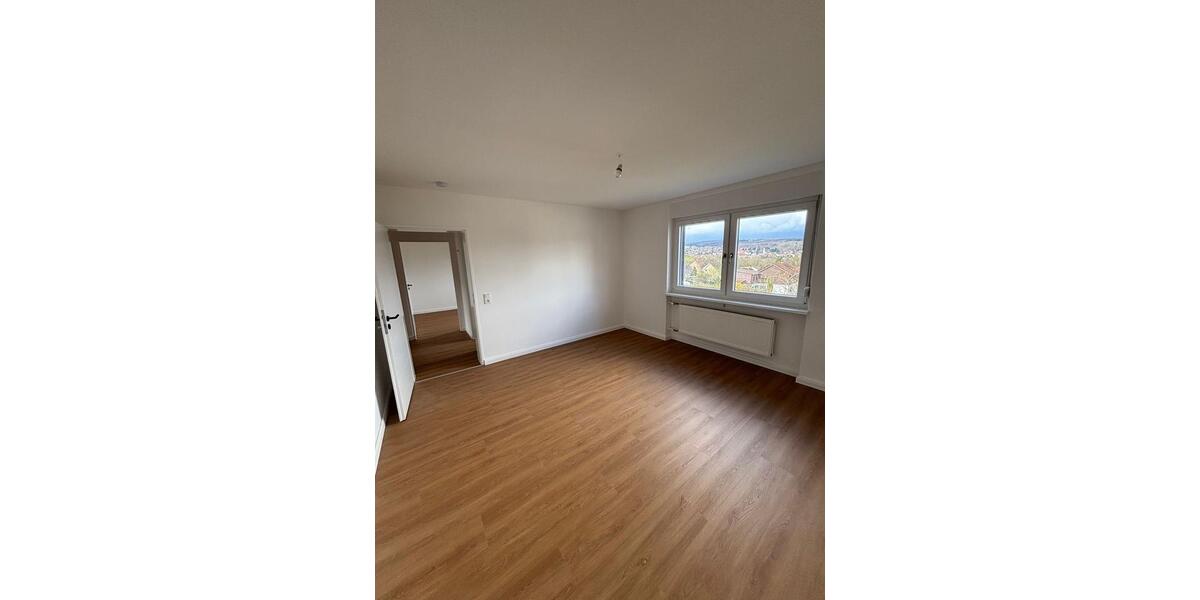 Etagenwohnung Sankt Ingbert - 3 Zimmer, 85 m&sup2;, 850&euro; | Angebot:25905780