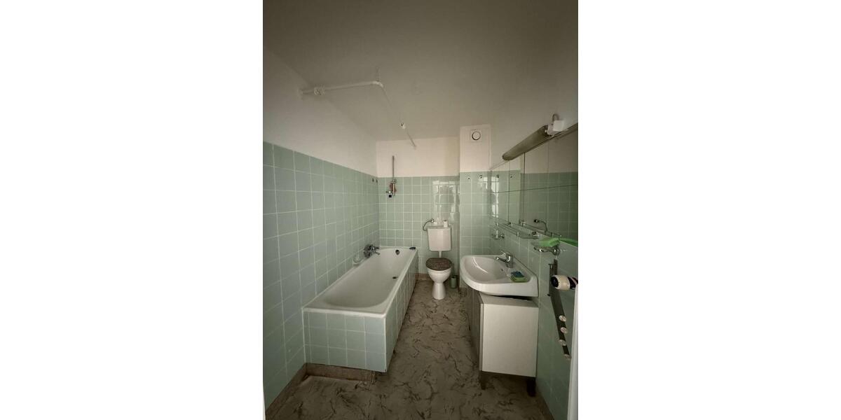 Etagenwohnung Saarbrücken St. Arnual - 3 Zimmer, 70 m&sup2;, 750&euro; | Angebot:25415947