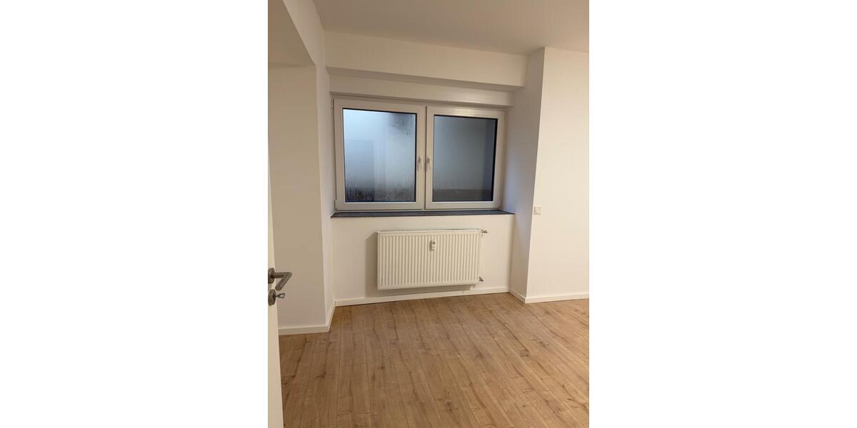 Erdgeschoßwohnung Sankt Wendel - 5 Zimmer, 114 m&sup2;, 900&euro; | Angebot:23871841