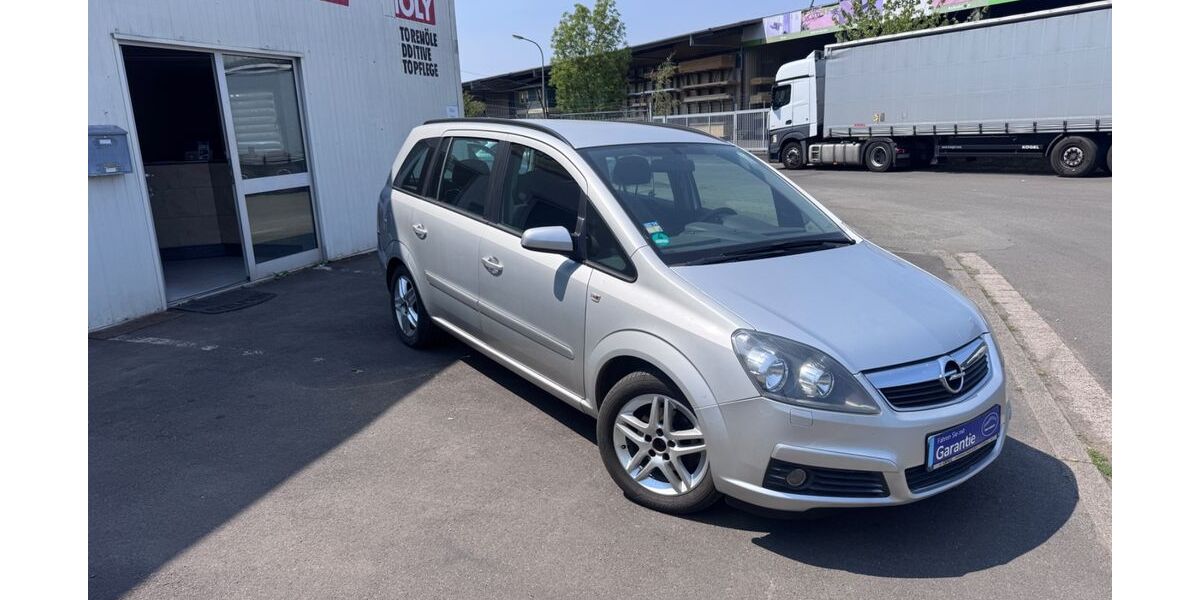 Opel Zafira 151.000 km 3.990 &euro; Sankt Wendel 66606