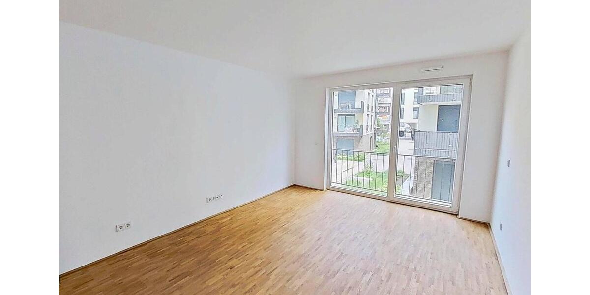 Etagenwohnung Saarbrücken - 3 Zimmer, 100 m&sup2;, 1.299&euro; | Angebot:26270661