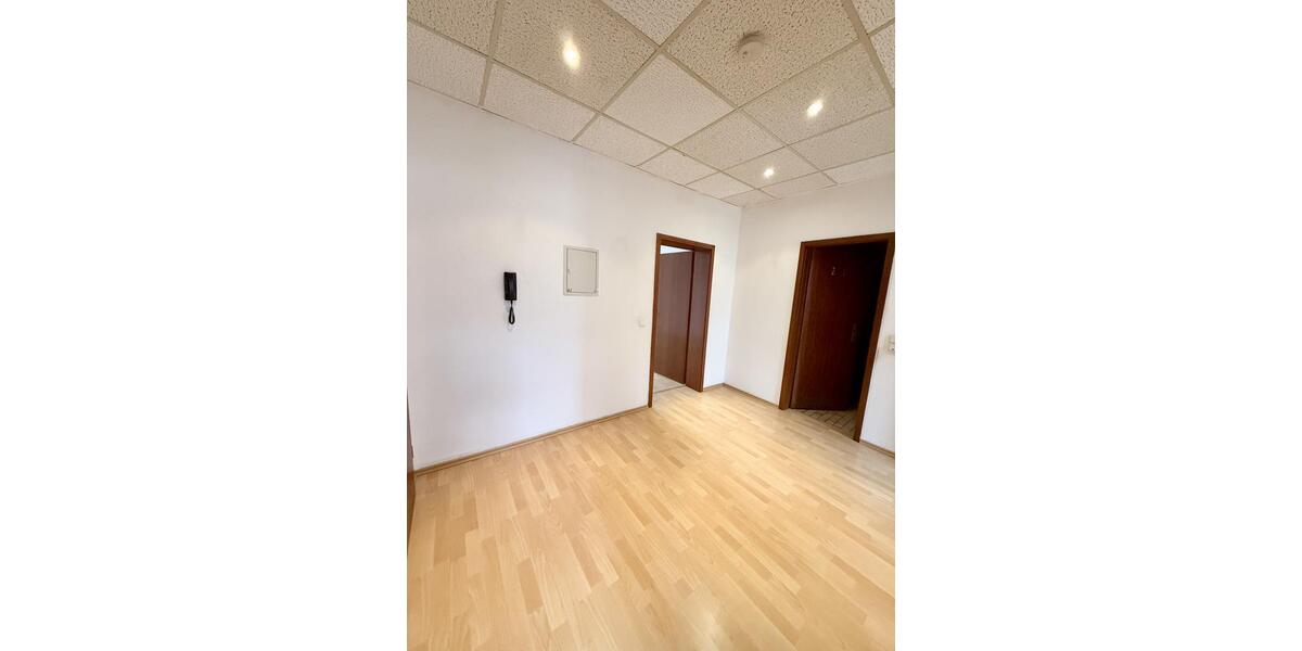 Etagenwohnung Waldmohr - 3 Zimmer, 76 m&sup2;, 650&euro; | Angebot:25646958