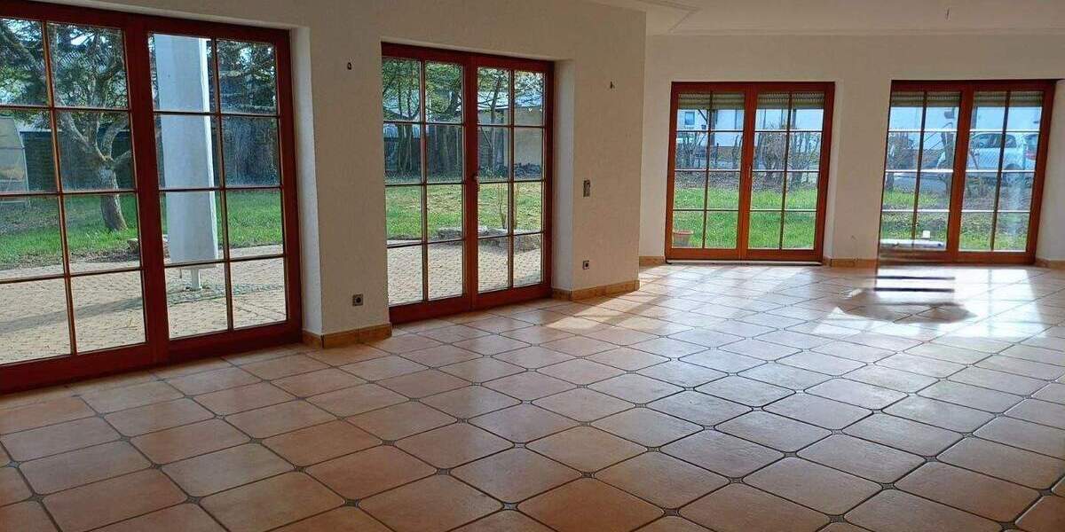 Einfamilienhaus Sankt Ingbert St. Ingbert - 6 Zimmer, 180 m&sup2;, 645.000&euro; | Angebot:26258490