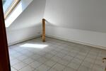 Dachgeschoßwohnung Schiffweiler - 2 Zimmer, 75 m&sup2;, 610&euro; | Angebot:25172676