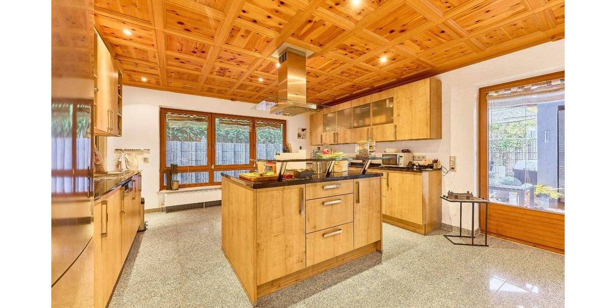 Einfamilienhaus Contwig Stambach - 1 Zimmer, 405 m&sup2;, 555.000&euro; | Angebot:25800263