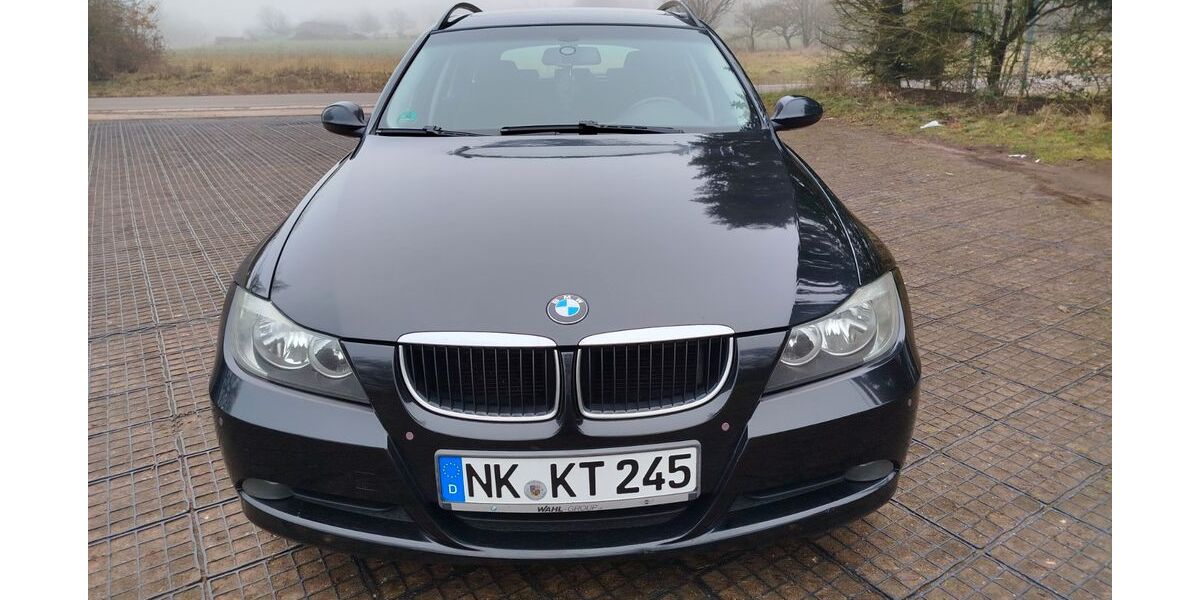 BMW 318 243.000 km 4.400 &euro; Hüttigweiler 66557