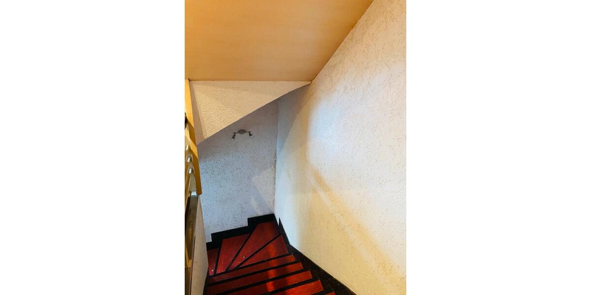 Doppelhaushälfte Riegelsberg - 4 Zimmer, 97 m&sup2;, 159.000&euro; | Angebot:26225618