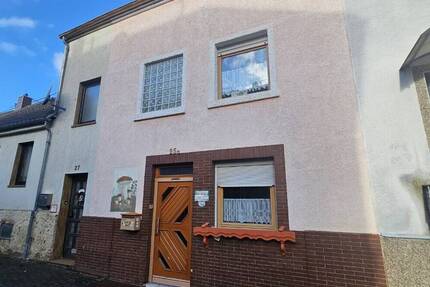 Haus Schiffweiler / Landsweiler-Reden Landsweiler - 4 Zimmer, 80 m&sup2;, 76.400&euro; | Angebot:26029541