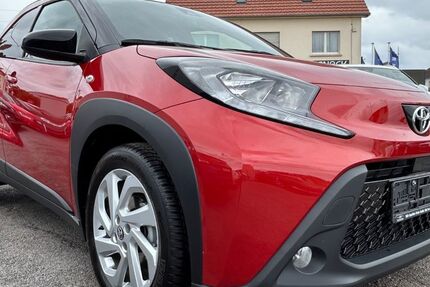 Toyota Aygo (X) 2.731 km 17.690 &euro; Saarbrücken 66117
