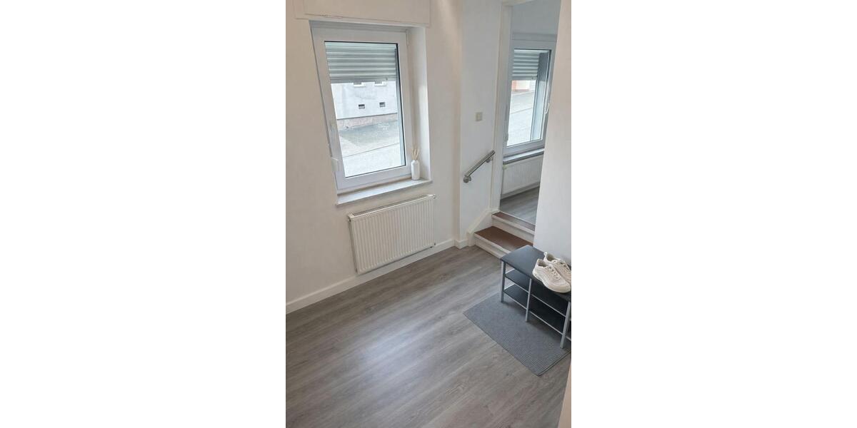Etagenwohnung Namborn - 3 Zimmer, 120 m&sup2;, 1.150&euro; | Angebot:25286021