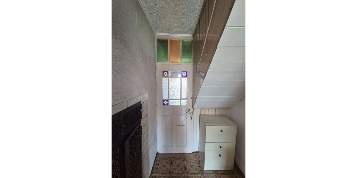 Vielseitiges Zweifamilienhaus mit Gewerbemöglichkeit, zahlreichen Stellplätzen u. idyllischem Garten - Mehrfamilienhaus, Wohnhaus Friedelhausen Friedelhausen | Angebot:27159287