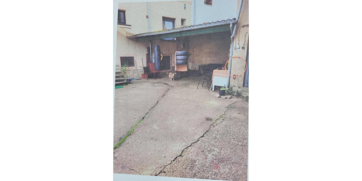 Mehrfamilienhaus, Wohnhaus Saarbrücken Brebach-Fechingen - 5 Zimmer, 165 m&sup2;, 248.000&euro; | Angebot:22170927