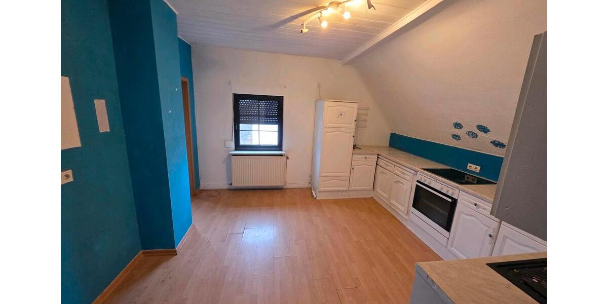 Etagenwohnung Merchweiler - 5 Zimmer, 84 m&sup2;, 660&euro; | Angebot:25941086