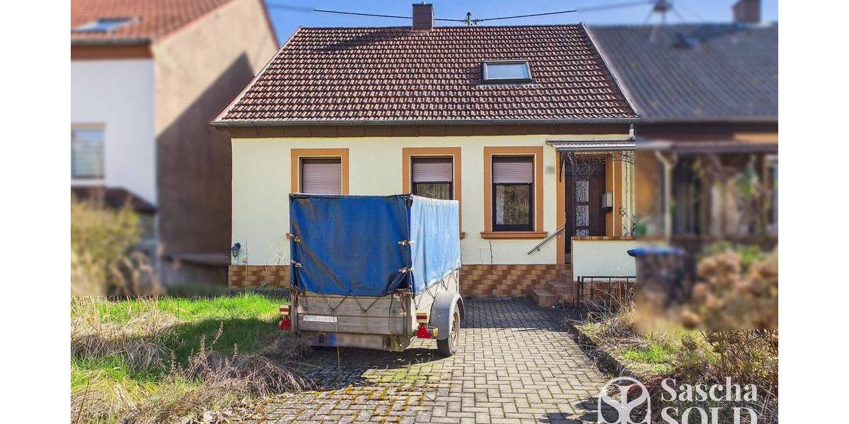 Kleines Handwerkerhaus in Elversberg mit Garten, Terrasse, Stellplatz & beheiztem Partyraum - Reihenendhaus Spiesen-Elversberg Elversberg | Angebot:26055798