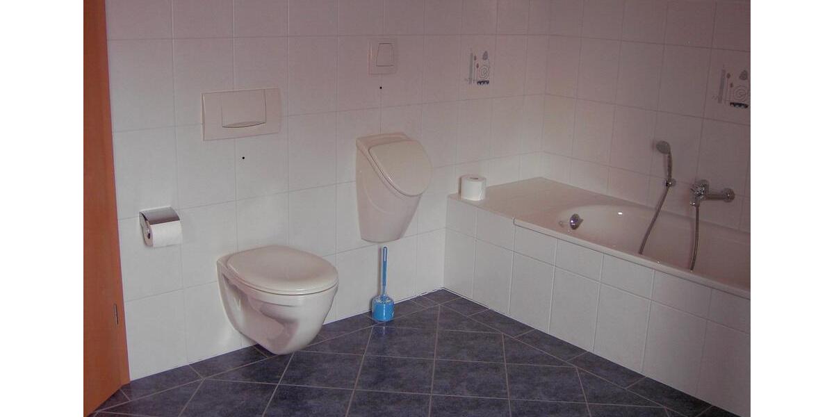 Einfamilienhaus Ramstein-Miesenbach Miesenbach - 8 Zimmer, 236 m&sup2;, 550.000&euro; | Angebot:25622981