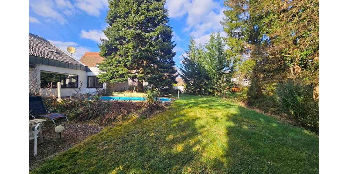 Einfamilienhaus Homburg / Kirrberg Kirrberg - 7 Zimmer, 194 m&sup2;, 238.000&euro; | Angebot:26207300