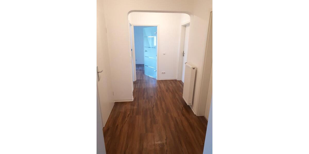 Dachgeschoßwohnung Bexbach - 4 Zimmer, 90 m&sup2;, 650&euro; | Angebot:26025748
