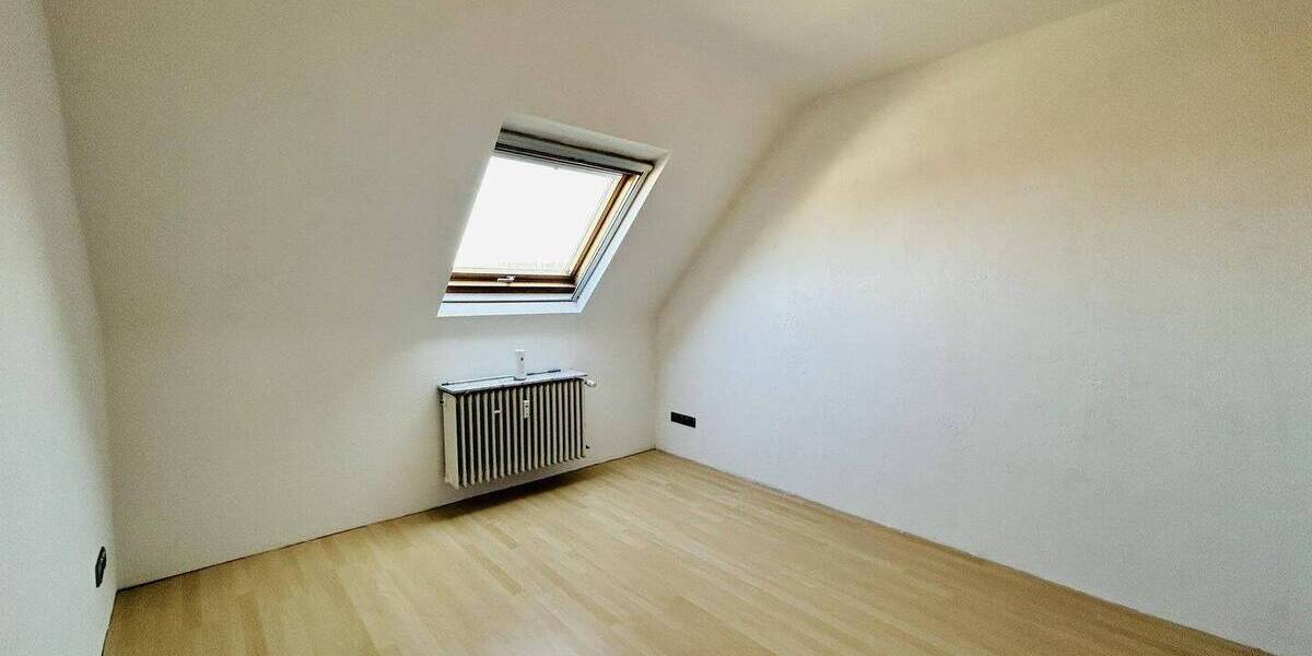 Etagenwohnung Quierschied Fischbach - 2 Zimmer, 45 m&sup2;, 85.000&euro; | Angebot:26082579