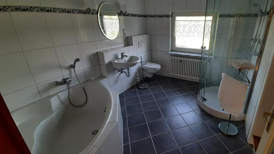 Einfamilienhaus Breitenbach - 11 Zimmer, 237 m&sup2;, 219.000&euro; | Angebot:22193879