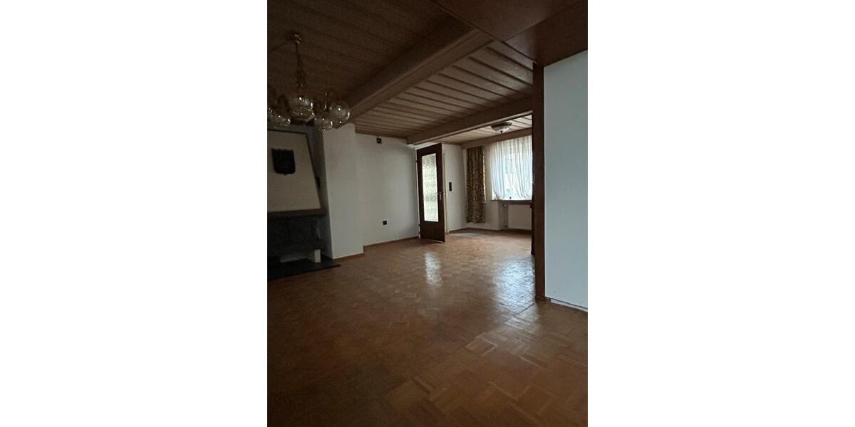 Einfamilienhaus Rammelsbach - 8 Zimmer, 215 m&sup2;, 259.000&euro; | Angebot:26762894